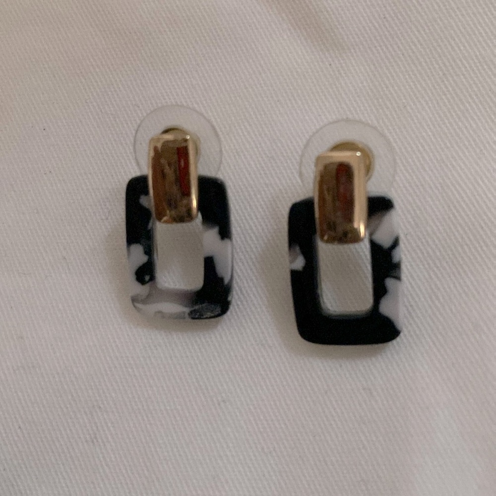 Black & White Acrylic Rectangular Earrings